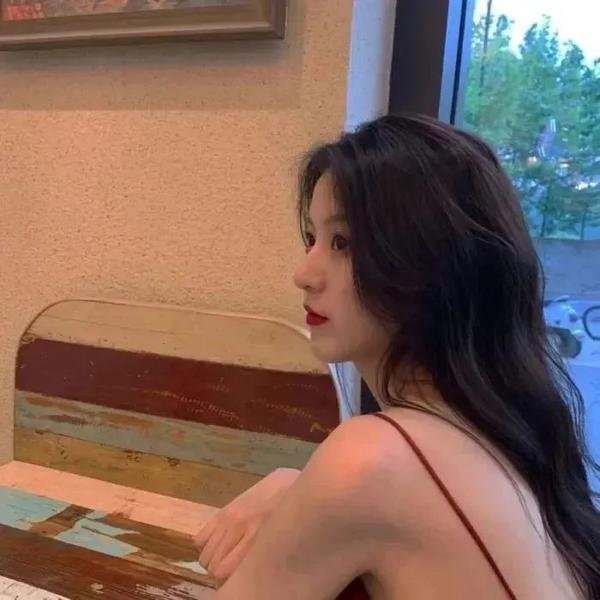 糟糕，我被男团宠溺了